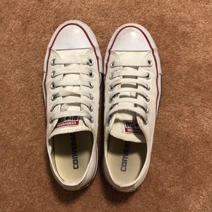 White converse shoes